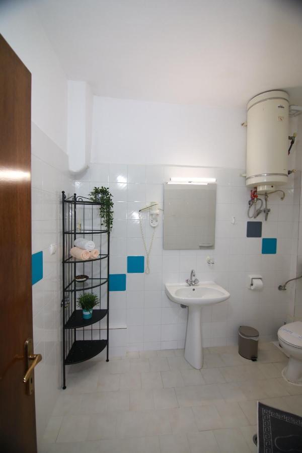 לפטוקריה Giotis Apartments מראה חיצוני תמונה