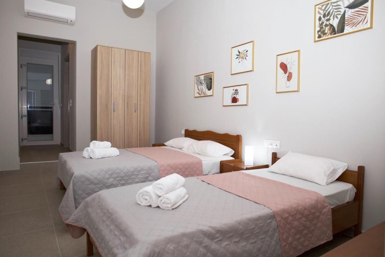 לפטוקריה Giotis Apartments מראה חיצוני תמונה