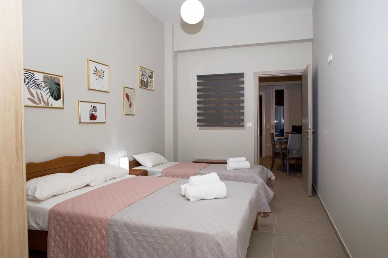 לפטוקריה Giotis Apartments מראה חיצוני תמונה