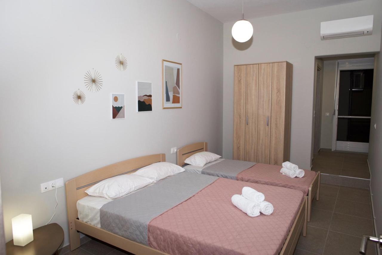לפטוקריה Giotis Apartments מראה חיצוני תמונה