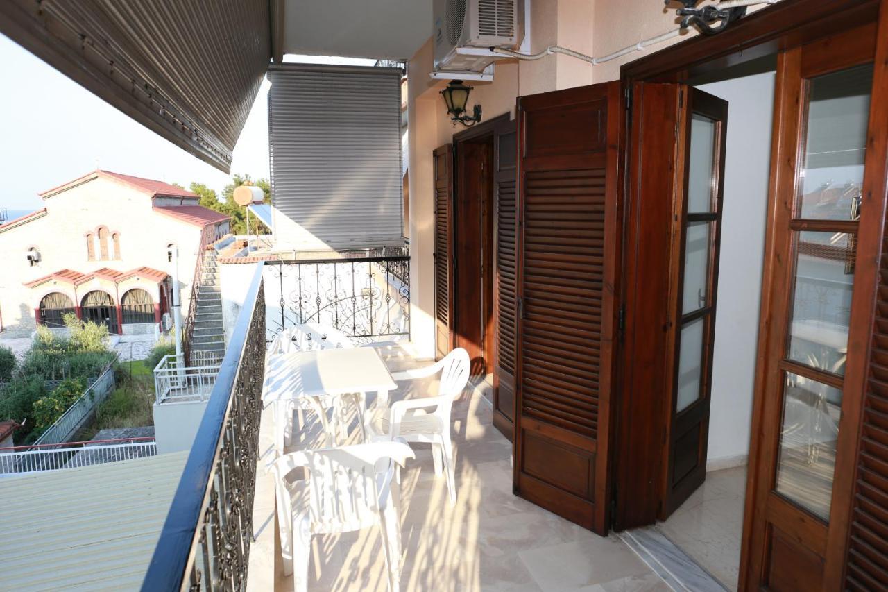 לפטוקריה Giotis Apartments מראה חיצוני תמונה